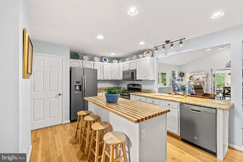 Kitchen - 8590 Briar Patch Dr, Denton, MD 21629 photo 2 of 3