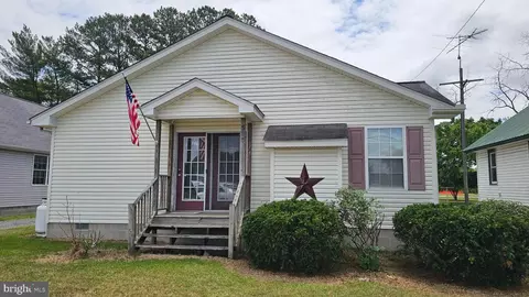 508 N 6th St, Denton, MD 21629