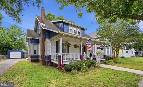 612 Market St, Denton, MD 21629