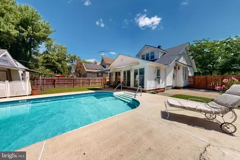 Exterior - 222 S 3rd St, Denton, MD 21629 photo 2 of 11