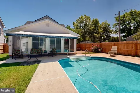 Exterior - 222 S 3rd St, Denton, MD 21629 photo 11 of 11