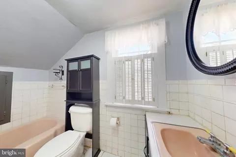 Bath - 222 S 3rd St, Denton, MD 21629 photo 2 of 2