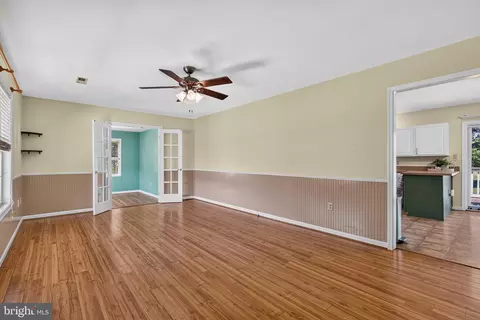 Living - 5716 Bethlehem Rd, Preston, MD 21655 photo 1 of 2