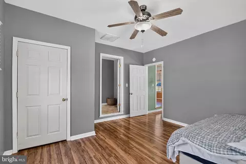 Bedroom - 5716 Bethlehem Rd, Preston, MD 21655 photo 2 of 3
