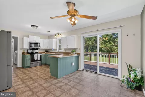 Kitchen - 5716 Bethlehem Rd, Preston, MD 21655 photo 1 of 5