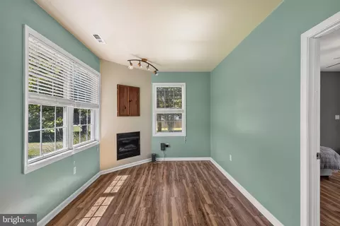 Living - 5716 Bethlehem Rd, Preston, MD 21655 photo 2 of 2