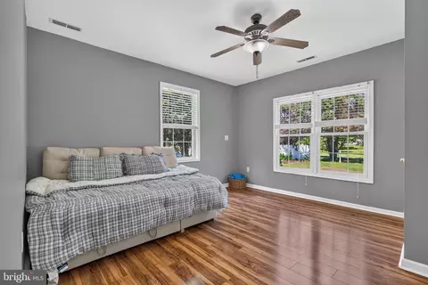 Bedroom - 5716 Bethlehem Rd, Preston, MD 21655 photo 3 of 3