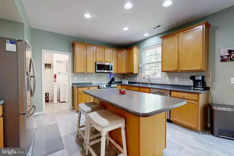 Kitchen - 1111 Whistling Pine Rd, Denton, MD 21629 photo 2 of 2