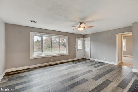 506 Poole Rd, Westminster, MD 21157 photo 5