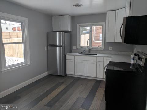 506 Poole Rd, Westminster, MD 21157 photo 2
