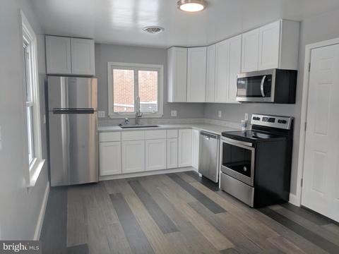506 Poole Rd, Westminster, MD 21157 photo 3