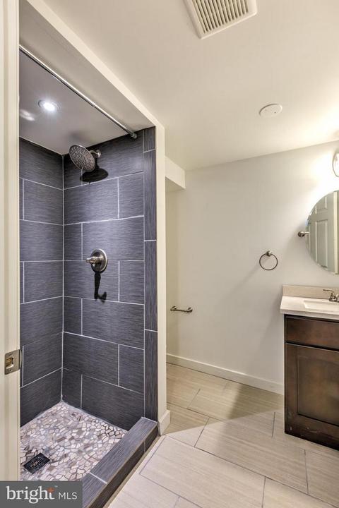 506 Poole Rd, Westminster, MD 21157 photo 8