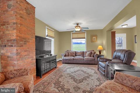 2301 Cross Section Rd, Westminster, MD 21158 photo 10