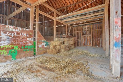 2301 Cross Section Rd, Westminster, MD 21158 photo 22