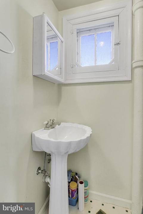 49 John St, Westminster, MD 21157 photo 19