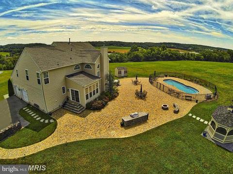 498 Summit View Dr, Westminster, MD 21157 photo 10