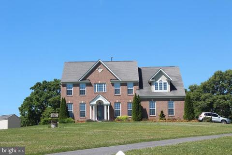 498 Summit View Dr, Westminster, MD 21157 photo 2