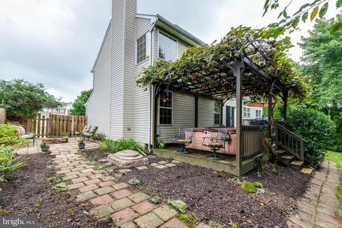 389 Choice Ct, Westminster, MD 21157 photo 4