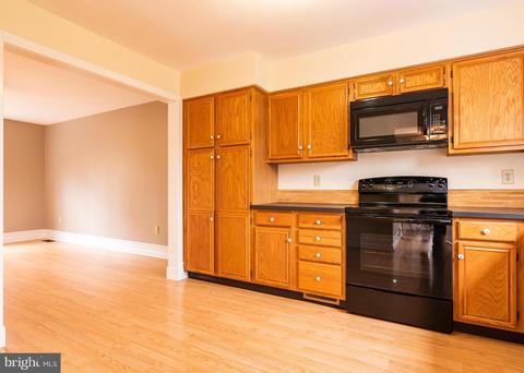 2892 Staley Dr, Westminster, MD 21158 photo 12