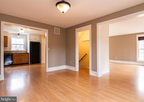 2892 Staley Dr, Westminster, MD 21158 photo 10