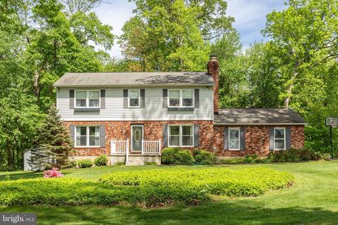 4292 Wolf Hill Dr, Hampstead, MD 21074 photo 5
