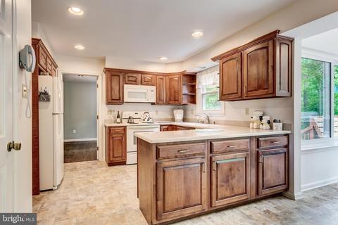 4292 Wolf Hill Dr, Hampstead, MD 21074 photo 28