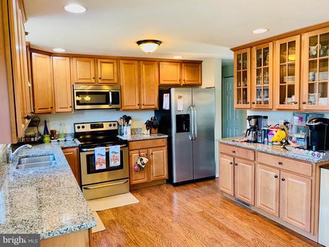 144 Sullivan Rd, Westminster, MD 21157 photo 10