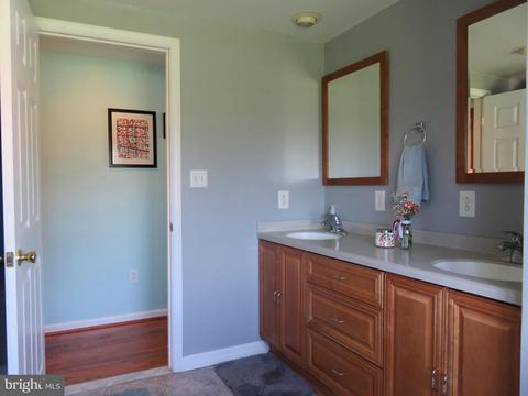 100 Weaver Ln, Hampstead, MD 21074 photo 29