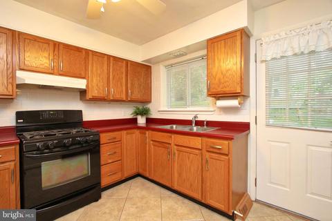 508 Mark Dr, Westminster, MD 21157 photo 14