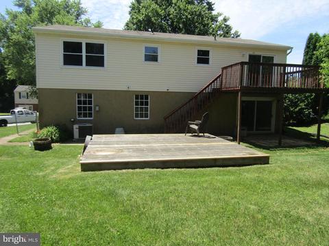 103 Brookview Ct, Westminster, MD 21157 photo 2