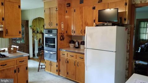 646 Stone Rd, Westminster, MD 21158 photo 8