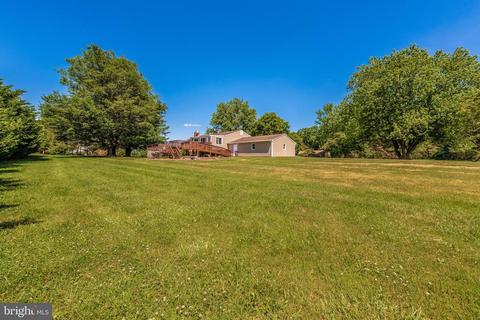 4210 Teklen Dr, Westminster, MD 21157 photo 2