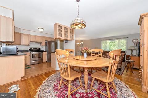 4210 Teklen Dr, Westminster, MD 21157 photo 6