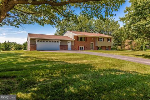 4210 Teklen Dr, Westminster, MD 21157 photo 1