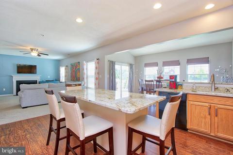 641 Upper Field Cir, Westminster, MD 21158 photo 11