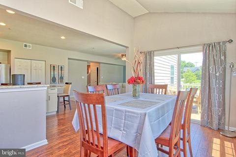 641 Upper Field Cir, Westminster, MD 21158 photo 15