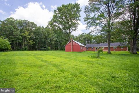 124 Dutrow Rd, Westminster, MD 21157 photo 4