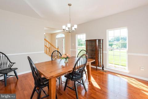 4210 Apache Ct, Westminster, MD 21157 photo 7