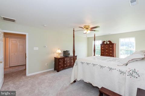 4210 Apache Ct, Westminster, MD 21157 photo 25