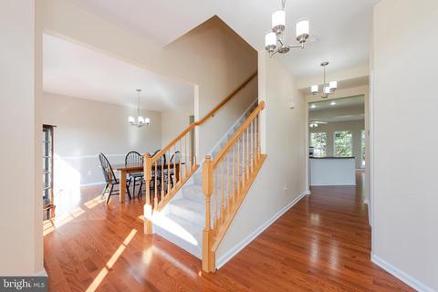 4210 Apache Ct, Westminster, MD 21157 photo 5