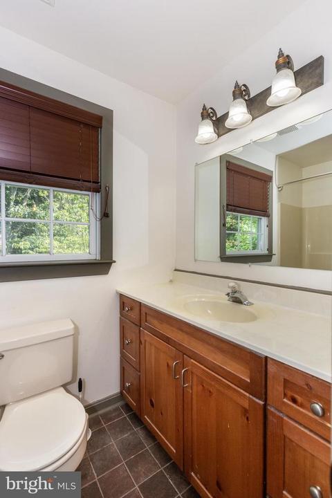 2980 Hoffman Mill Rd, Hampstead, MD 21074 photo 4