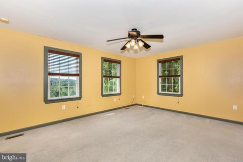 2980 Hoffman Mill Rd, Hampstead, MD 21074 photo 6