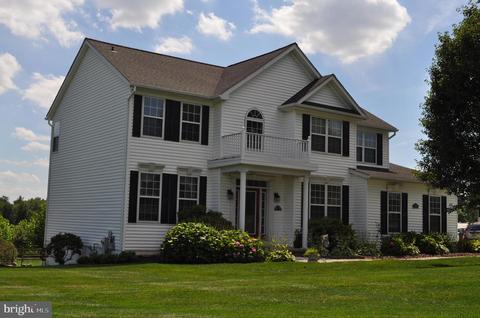 1101 Mockingbird Dr, Westminster, MD 21157 photo 1