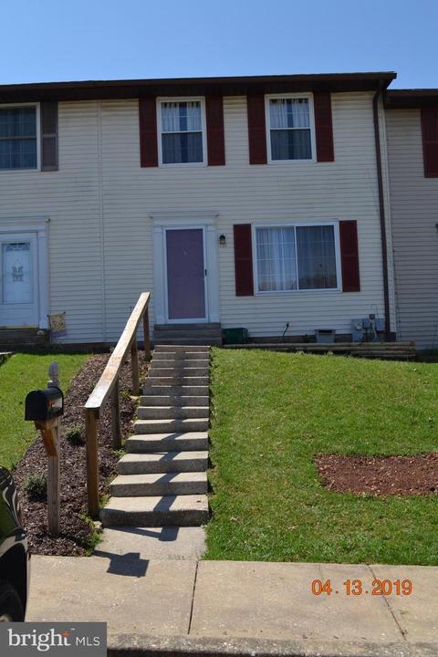 797 Windsor Ct, Westminster, MD 21158 photo 2