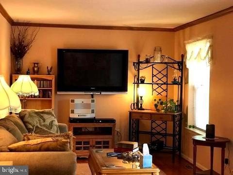 1168 Caton Rd, Hampstead, MD 21074 photo 5