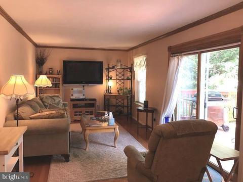 1168 Caton Rd, Hampstead, MD 21074 photo 4