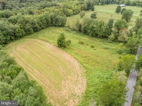 3533 Flickinger Rd, Westminster, MD 21158 photo 7