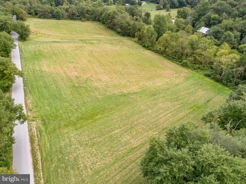 3533 Flickinger Rd, Westminster, MD 21158 photo 6