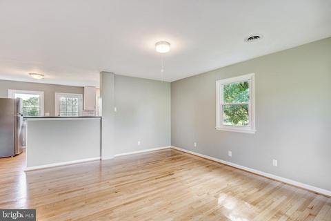 88 E Nicodemus Rd, Westminster, MD 21157 photo 13