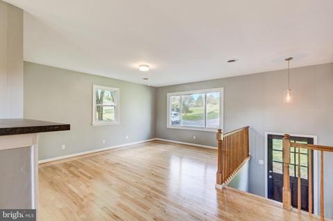 88 E Nicodemus Rd, Westminster, MD 21157 photo 11